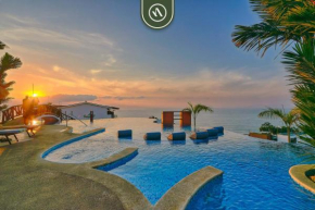 1 BR Condo - Amazing Sunsets Froom the Roof - Pool